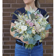 Букет невесты с полевыми цветами Букет невесты с полевыми цветами