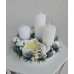 Adventes kompozīcija baltos/zelta/sudraba toņos uz paplātes Adventes kompozīcija baltos/zelta/sudraba toņos uz paplātes