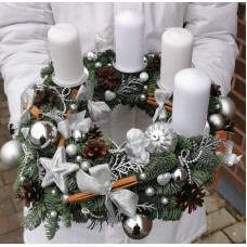 Adventes vainags silver