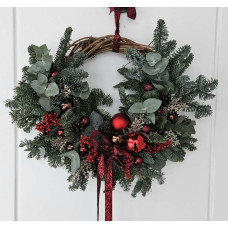 Door wreath red wine 
